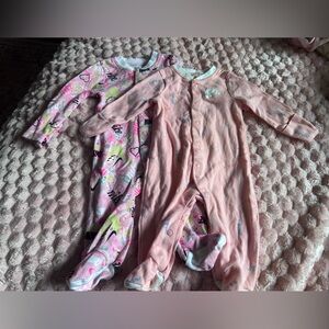 Bundle of 2 Nike Multicolor Graphic Jumpsuit Gently Infant 0-3 months